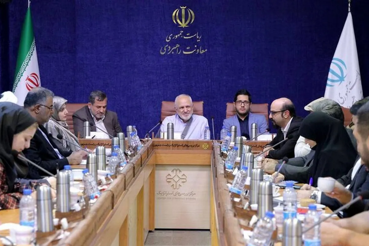 ظریف: سیاست منسجمی درباره اتباع خارجی در ایران نداریم