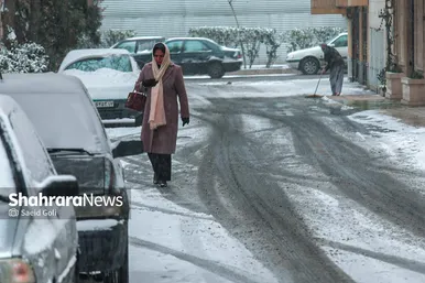 بارش برف در مشهد (۰۷/ ۱۲/ ۱۴۰۲)