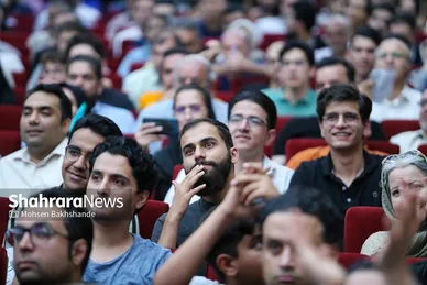 سفر تبلیغاتی محمدجواد ظریف به مشهد برای دور دوم انتخابات ۱۴۰۳