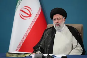 رییس جمهور: کسانی که تخلف آن&zwnj;ها در فولاد محرز شده برکنار شوند