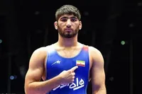 نتیجه و ویدئو کشتی علیرضا عبدولی برابر حریف اسپانیایی در قهرمانی جهان (۲۷ شهریور ۱۴۰۴) | شروع پرقدرت