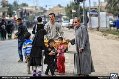 هم‌قدم با زائران کربلا در کنار فرات