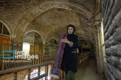 گزارش تصویری | «رفوگری»؛ هنری رو به خاموشی