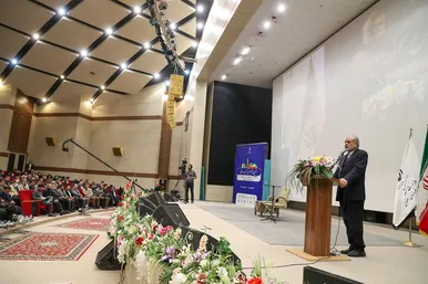 گردهمایی ۲ هزار و ۵۰۰ دهیار استان خراسان رضوی با حضور وزیر کشور