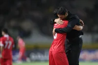 رختکن پرسپولیس با هاشمیان همراه شد
