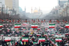 ویدئو| نخستین مصاحبه با گوینده شعار جنجالی | صل علی سه ترکه؛ چشما ترامپ بترکه