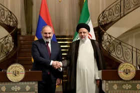 نخست وزیر ارمنستان از رئیسی برای سفر به ایروان دعوت کرد