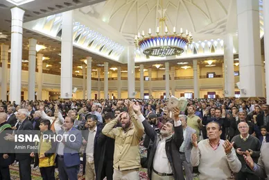 لحظه تحویل سال ۱۴۰۳ در حرم حضرت شاهچراغ (ع)