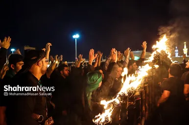 آئین سنتی مشعل گردانی نجفی‌ها در شب تاسوعا