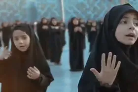 ویدئو | سرود زیبای کودکان حسینی در تهران