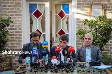 گزارش تصویری | نشست خبری فرماندار مشهد (۴ شهریورماه ۱۴۰۵)