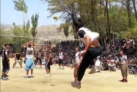 فیلم | تب والیبال در ولایت میدان وردک افغانستان