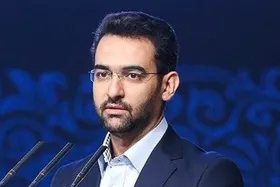 توضیحات آذری جهرمی درباره عدم حضور وی&zwnj;چت چینی در ایران