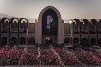 الجزیره: تشییع پیکر رهبر شهید ایران، پیامی به واشنگتن و تل‌آویو