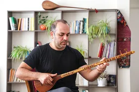 موسیقی جزئی از زندگیست