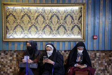 نوزدهمین جشنواره فیلم فجر مشهد
