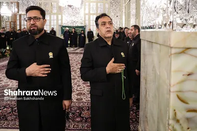 آیین جاروکشی حرم مطهر رضوی