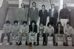 قاب خاطره | عکس زیرخاکی قدردانی از ورزشکاران برتر دوومیدانی خراسان رضوی