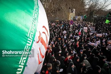 تشییع دو تن از شهدای حمله تروریستی کرمان در مشهد