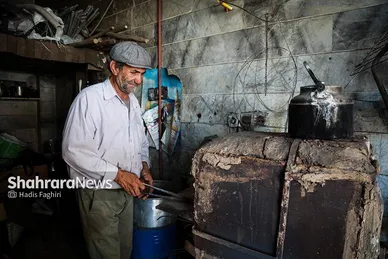 عزیزِ آهنگر