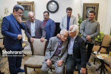 گزارش تصویری | دیدار خانواده ورزش از استاد حمید توکل پیشکسوت کشتی