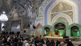 حرم مطهر رضوی سوگوار وفات وفات حضرت ام&zwnj;البنین (س)