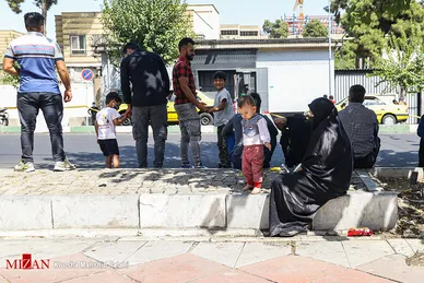 سرگردانی افغانستانی‌ها در مقابل سفارت آلمان
