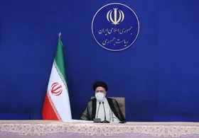 رئیس جمهور: انسجام و همدلی بین مسئولان، از الزامات پیشرفت در کشور است | قدردانی رئیسی از وزرای دولت سابق