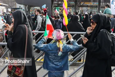 گزارش تصویری (۲) | راهپیمایی روز ۲۲ بهمن در مشهد