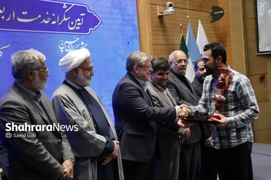 گزارش تصویری | آیین شکرانه خدمت و تقدیر ازدست‌اندرکاران و خدمتگزاران ستاد اربعین و دهه آخر صفر شهرداری مشهد