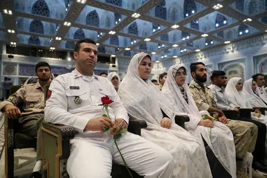 اولین اختتامیه جشنواره زوج های جوان نیروهای مسلح در مشهد