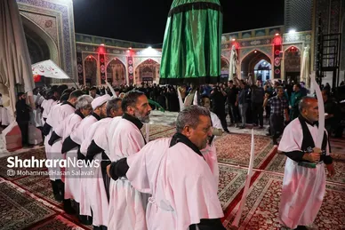 عزاداری هیئت‌های استان کرمان در حرم مطهر امام‌رضا(ع)