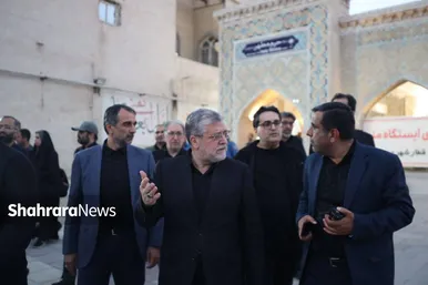 گزارش تصویری | بازدید شهردار مشهد مقدس از نحوه خدمات‌رسانی به زائرین امام مهربانی‌ها در نقاط مختلف شهر