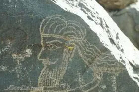 اکران مستند &laquo;لاخ مزار&raquo; |  ماجرای کشف تخته&zwnj;سنگی توسط رجبعلی خانیکی، باستان&zwnj;شناس اهل خراسان