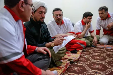ورود کمک‌های بشردوستانه هلال‌احمر ایران به مناطق زلزله‌زده افغانستان