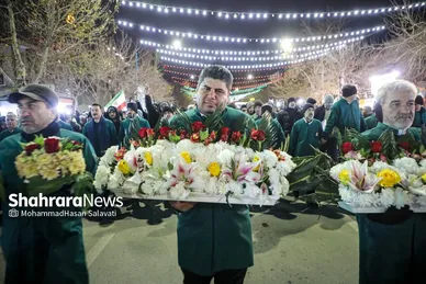گزارش تصویری | گلباران حرم مطهر امام‌رضا (ع) در شب میلاد حضرت جوادالائمه (ع)