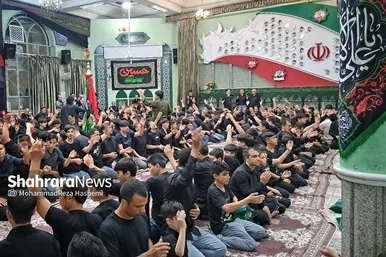 عکس‌هایی از مراسم علم‌کِشی مهاجران افغانستانی در مشهد (۲۳ تیرماه ۱۴۰۳)
