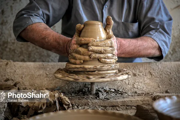 درباره روستای «مِند» گناباد با قدمتی کهن در هنر سفالگری | صدای رسای رُس کویر
