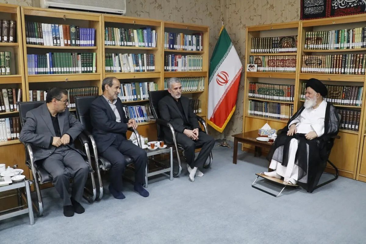 آیت‌الله علم‌الهدی: فرهنگ‌سازی با بگیر و ببند محقق نمی‌شود| پیام آزادگان، تصویر کامل شجاعت و ایثار است