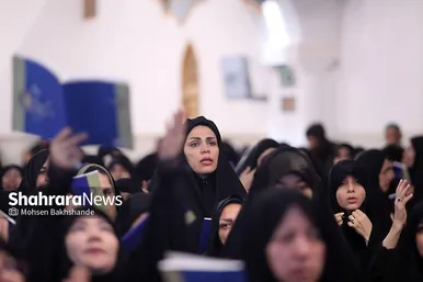 مراسم احیای ناشنوایان در حرم مطهر امام رضا(ع)
