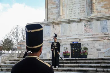 گزارش تصویری | گردشگران نوروزی در آرامگاه فردوسی