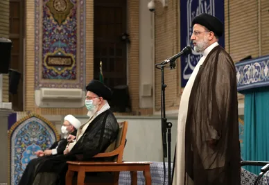 دیدار جمعی از مسئولان نظام و مهمانان شرکت کننده در کنفرانس وحدت اسلامی با رهبر معظم انقلاب