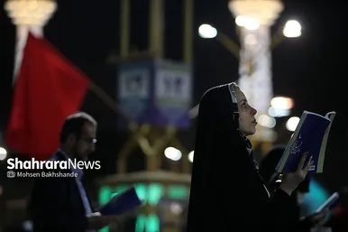 مراسم احیاء شب ۲۱ ماه رمضان در حرم مطهر رضوی