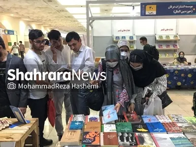 عکس‌هایی از حضور ۱۰ ناشر افغانستانی در نمایشگاه کتاب تهران