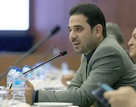 تقوی: فدراسیون والیبال باید سختی&zwnj;ها را به جان بخرد