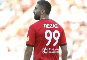 یک انتقال عجیب؛ کاوه پیراهن پرسپولیس را می&zwnj;پوشد؟