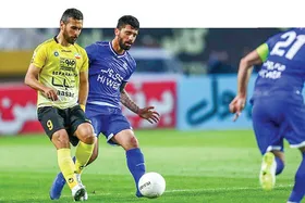 شهباززاده بهترین بازیکن و پرسپولیس بهترین تیم نیم&zwnj;فصل