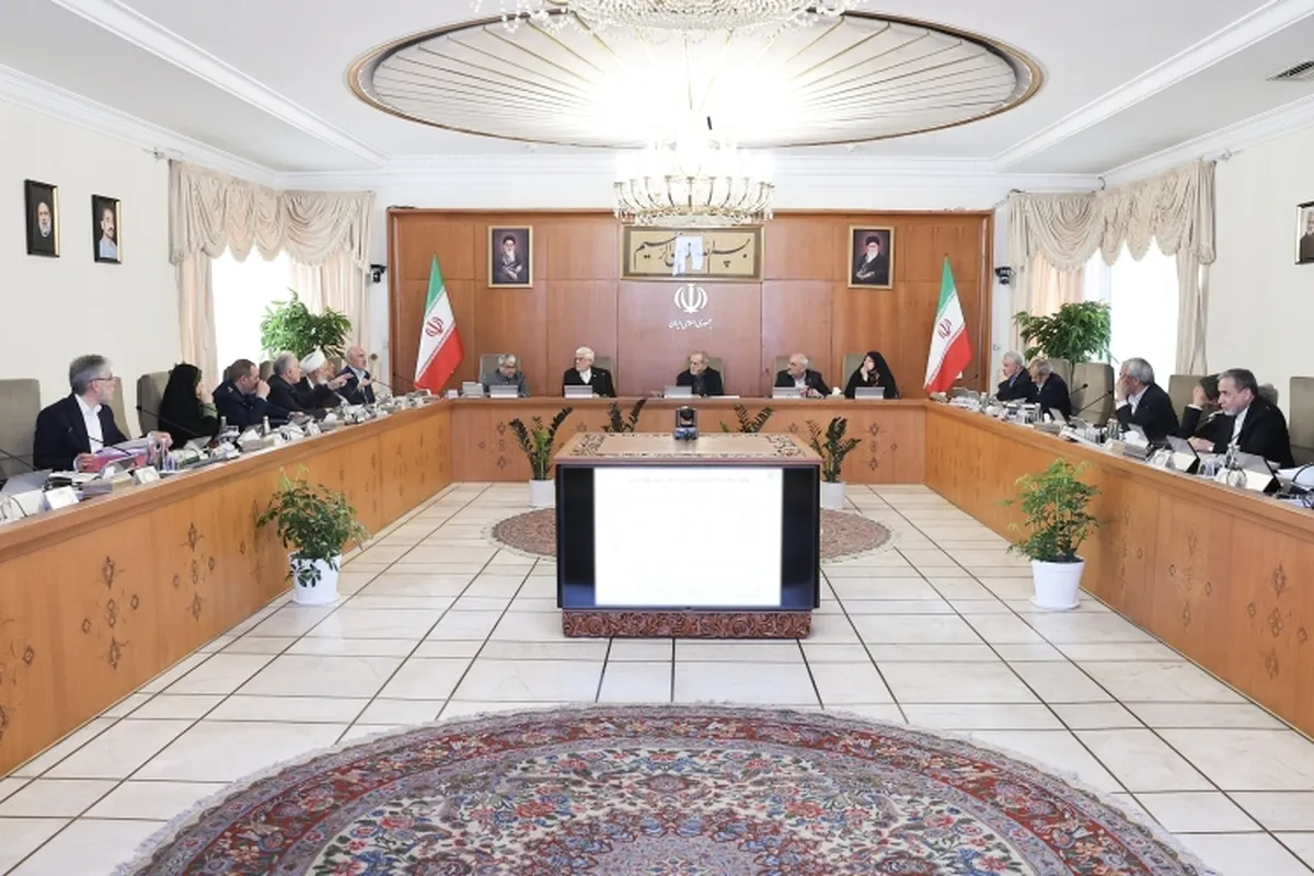 گزارش مذاکرات ایران و آمریکا از سوی عراقچی در هیئت دولت ارائه شد (۲۹ بهمن ۱۴۰۴)