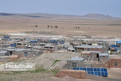 درآمدزایی اهالی روستای چاه نسر به کمک پنل های خورشیدی