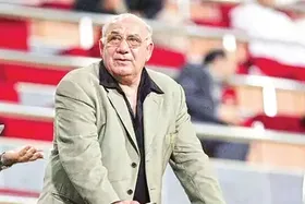 مهاجرانی: باید از سر&zwnj;مربی تیم ملی فوتبال برنامه بخواهیم